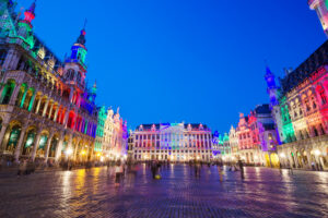 Bruxelles dégradée : crise budgétaire, paralysie politique et attaque des agences de notation