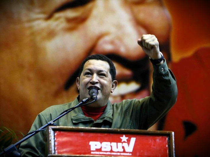 Dossier Venezuela (partie 2) | Les débuts de Chávez (1998-2002) : la démocratie comme arme ultime contre l’impérialisme et les coups d’État